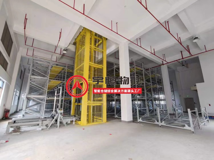 纺织化纤行业案例—四向穿梭车智能立体库(图1)